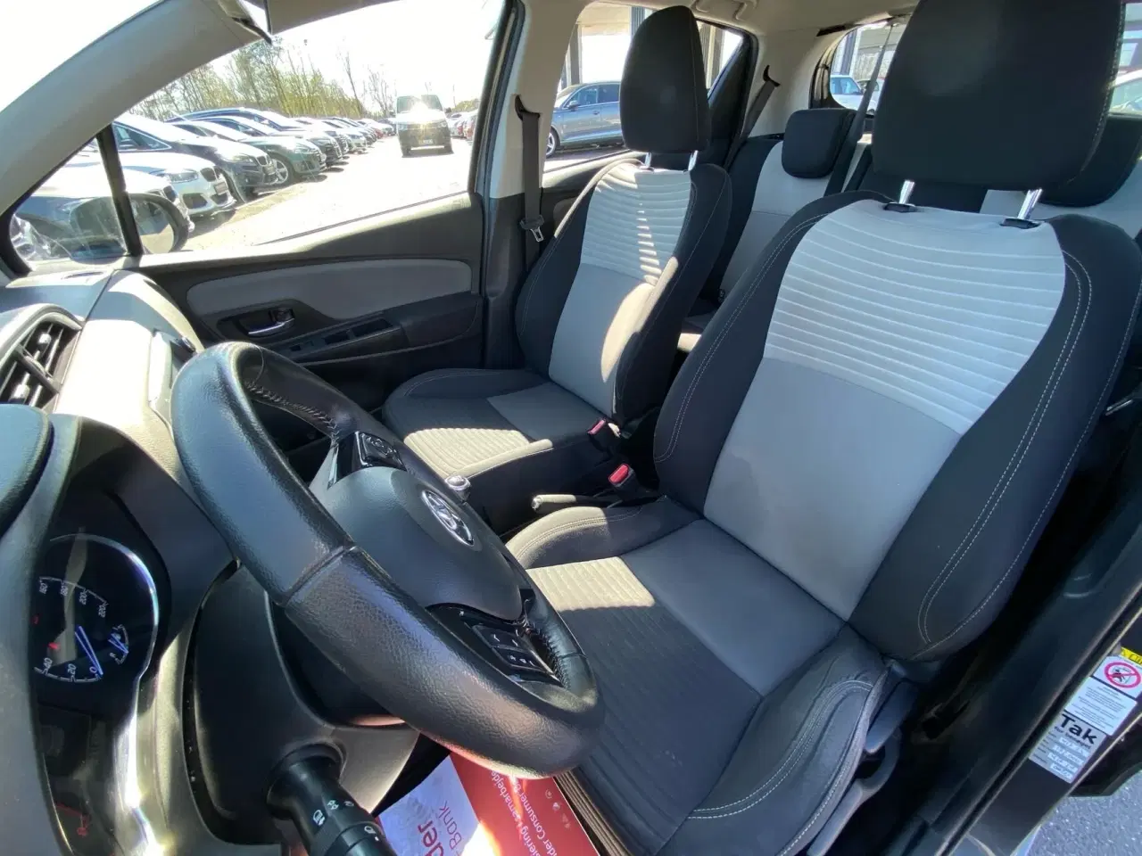 Billede 9 - Toyota Yaris 1,0 VVT-I T2 69HK 5d