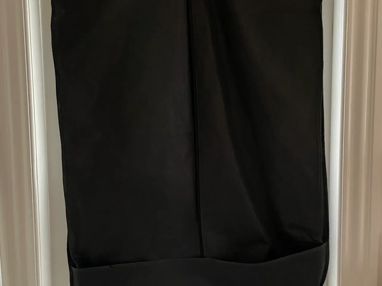 Billede 6 - Jakkesæt habit fra Tiger og sweden sort