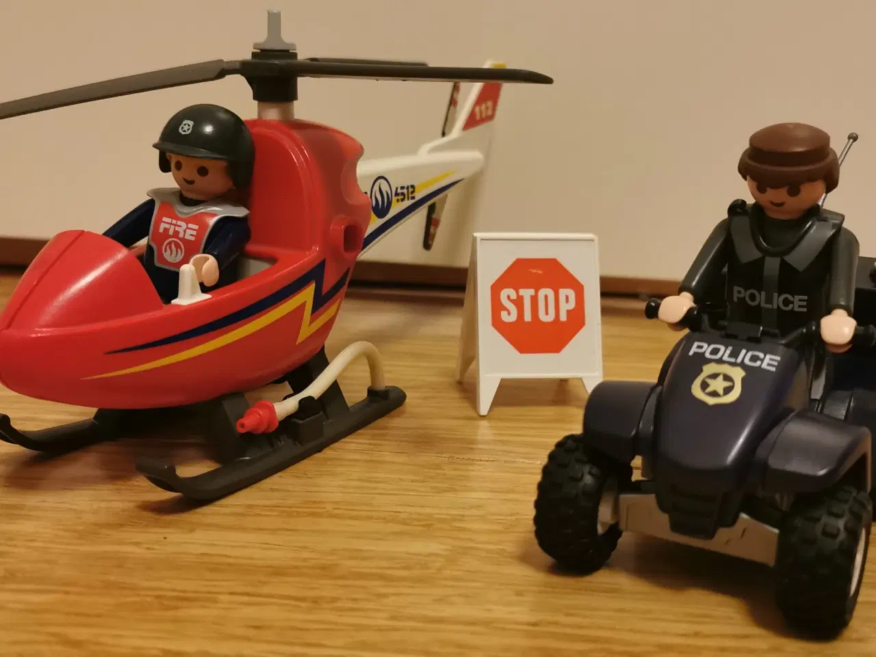 Billede 1 - Playmobil politi og helikopter