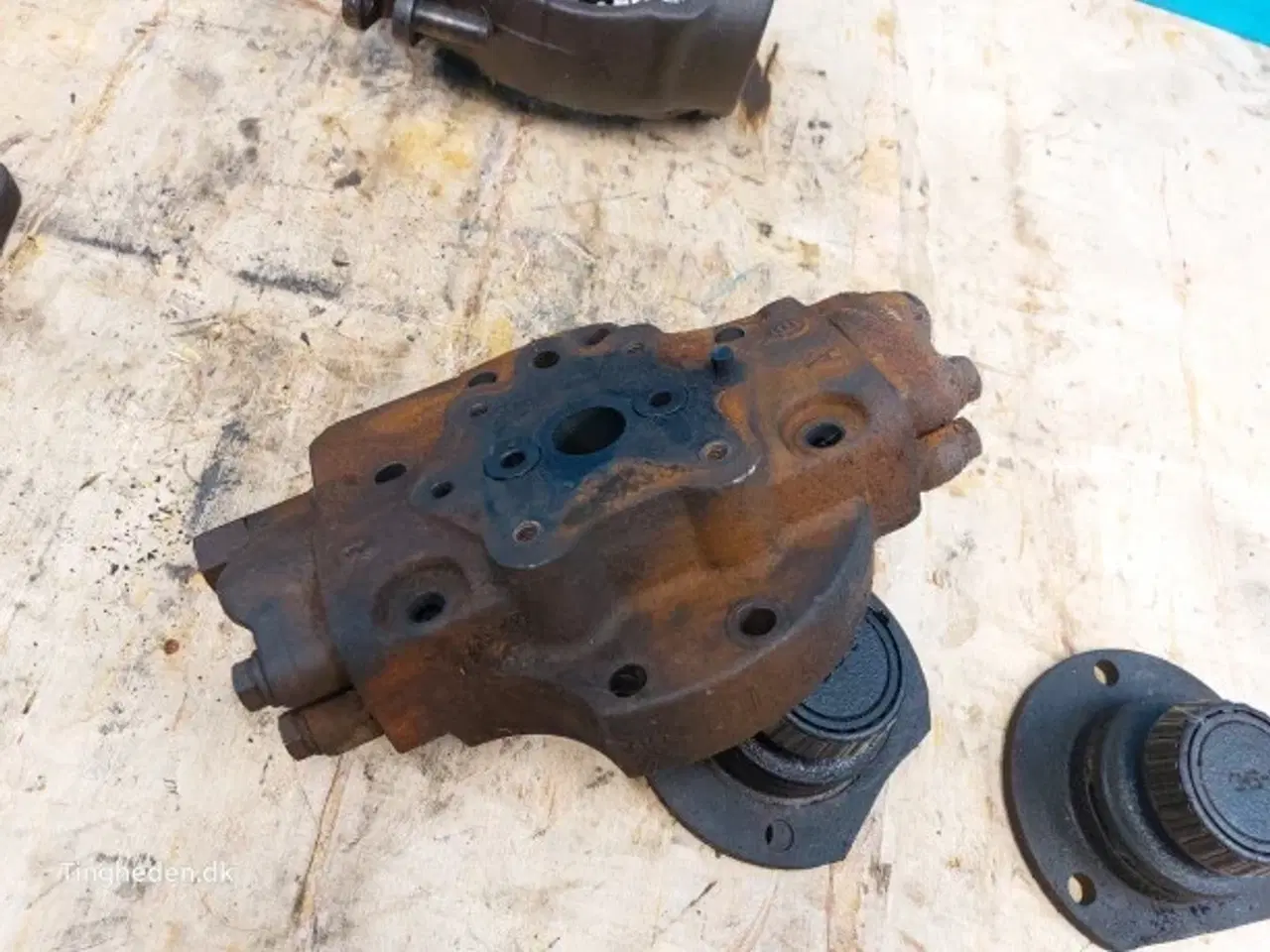 Billede 2 - John Deere 9780 CTS Hydrostat pumpe reservedele AXE10219