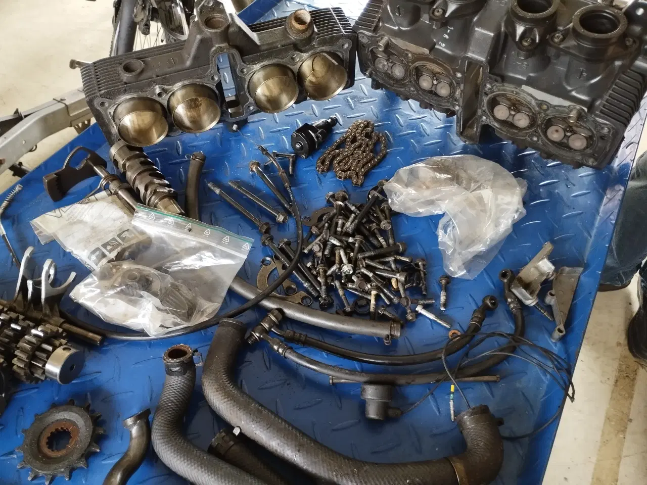 Billede 3 - Reserved. til Suzuki GXSR årg. 88-89.Model. GK73A