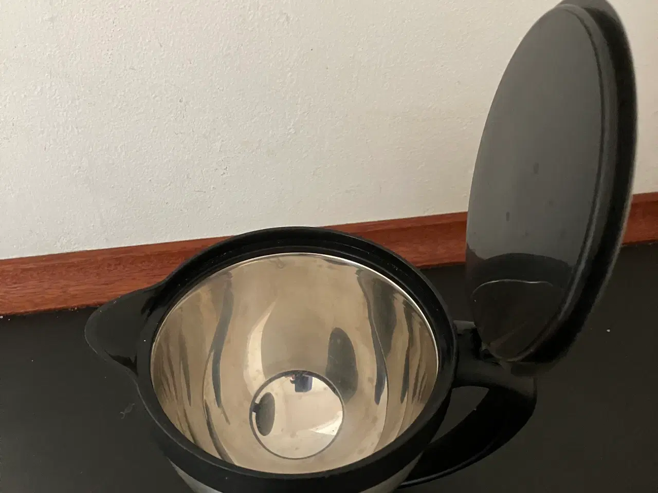 Billede 4 - Brødskærer og saucekande