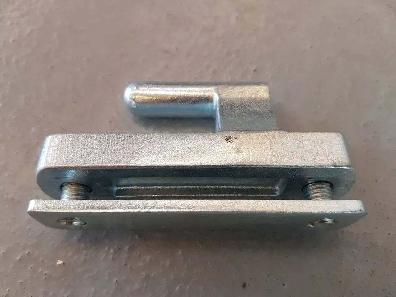 Billede 2 - Hængsel til Henra trailer - sider