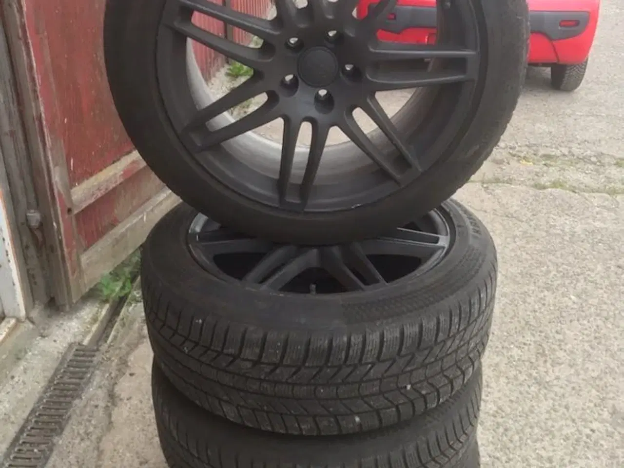 Billede 4 - Audi dæk med fælger  Jeg har 4 stk  flotte Sommerd