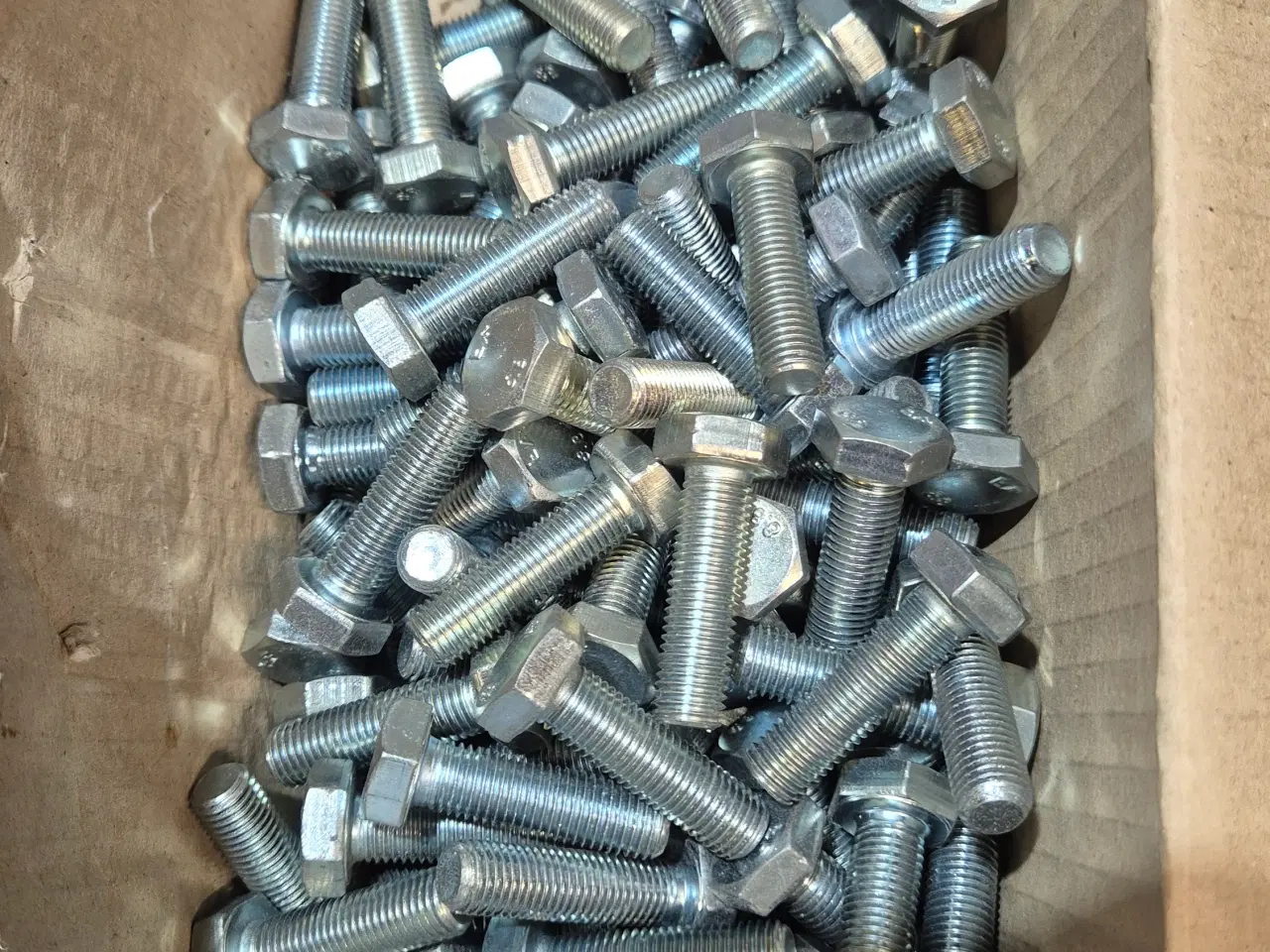 Billede 1 - M10x35 bolte – 1,25 stigning – elforzinket