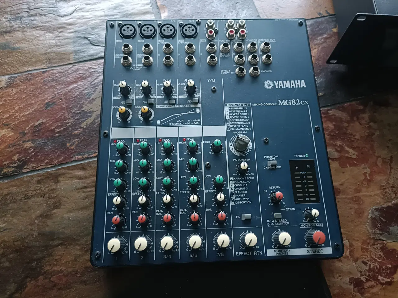 Billede 1 - Mixer og effektforstærker 