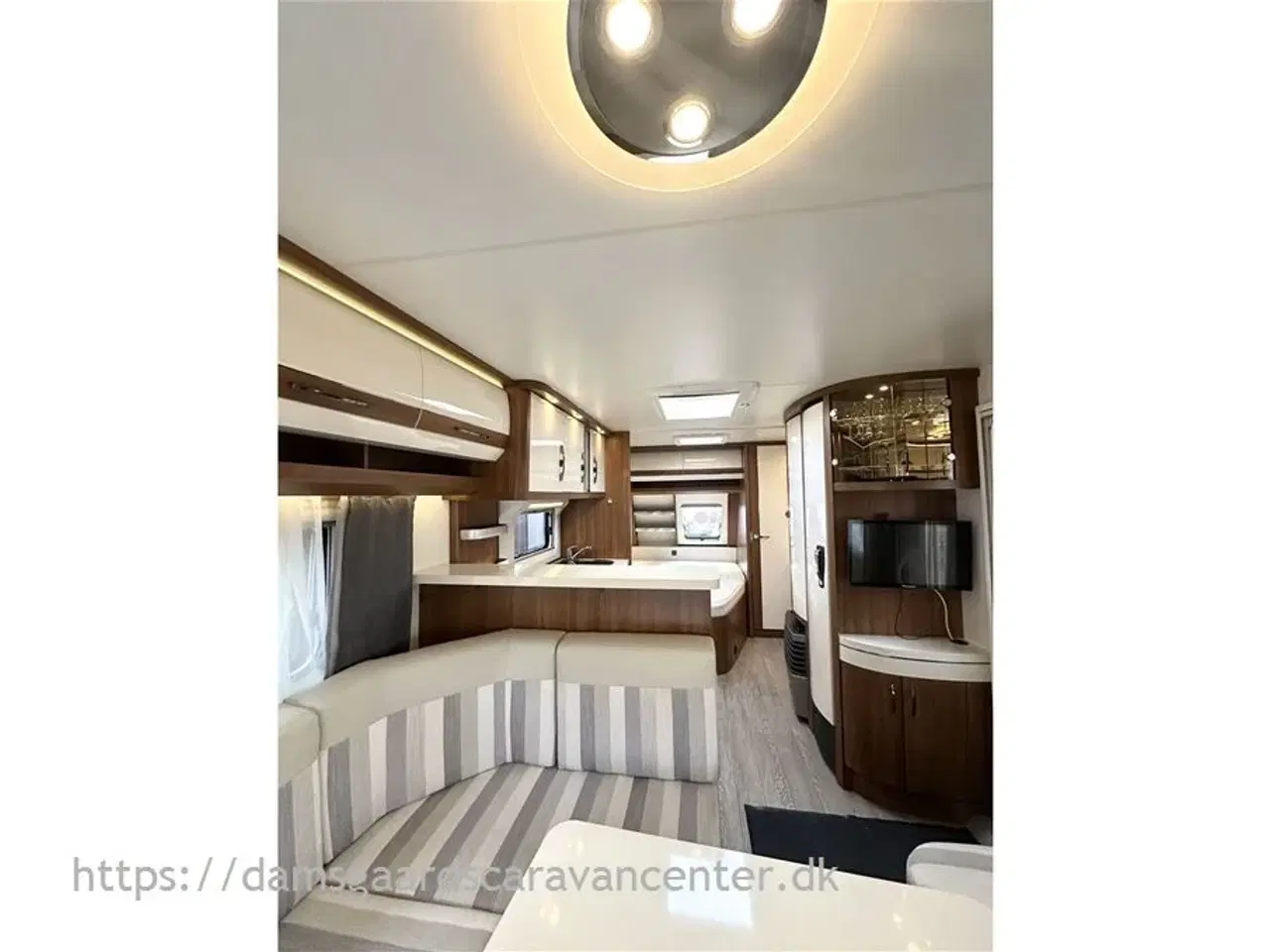 Billede 8 - 2016 - Hobby Excellent 560 CFe   Dobbeltseng-Gulvtemp.-Mover-Telt