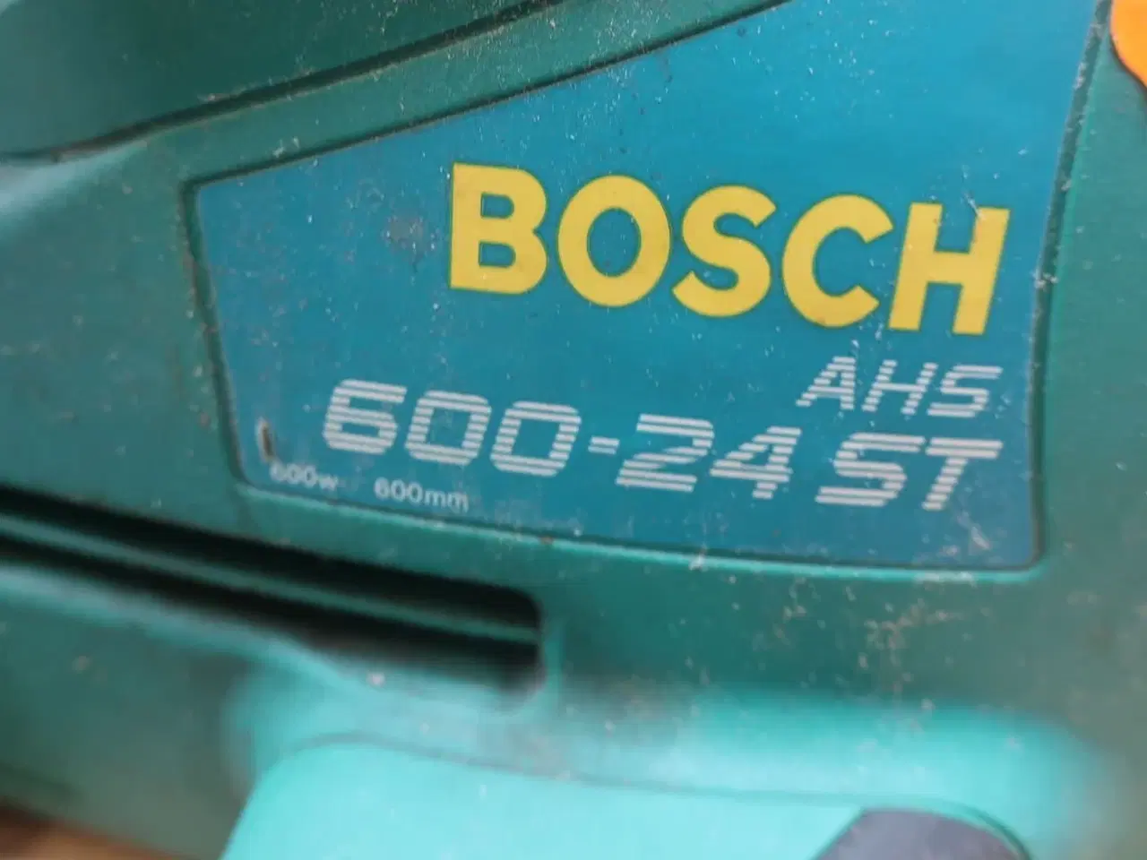 Billede 2 - Hækkeklipper, økse og grenklipper