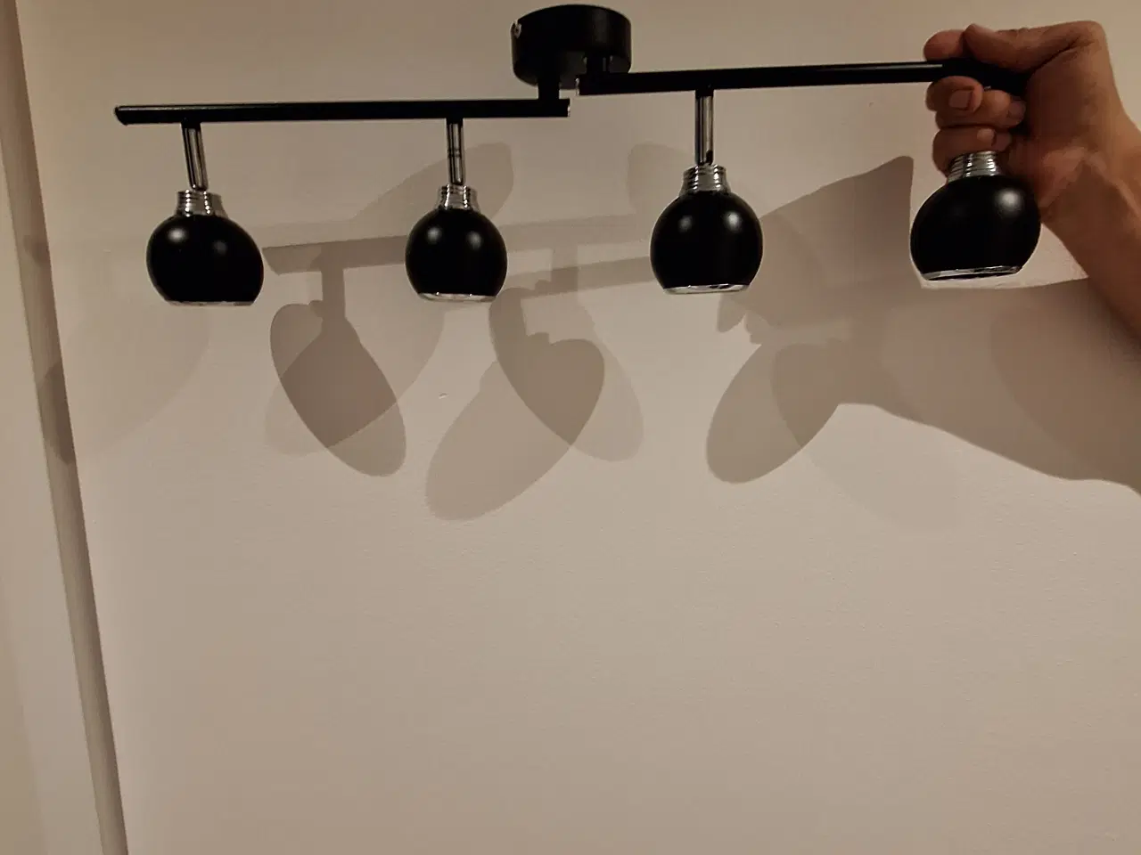 Billede 1 - Spot lampe m. 4 lyskilder