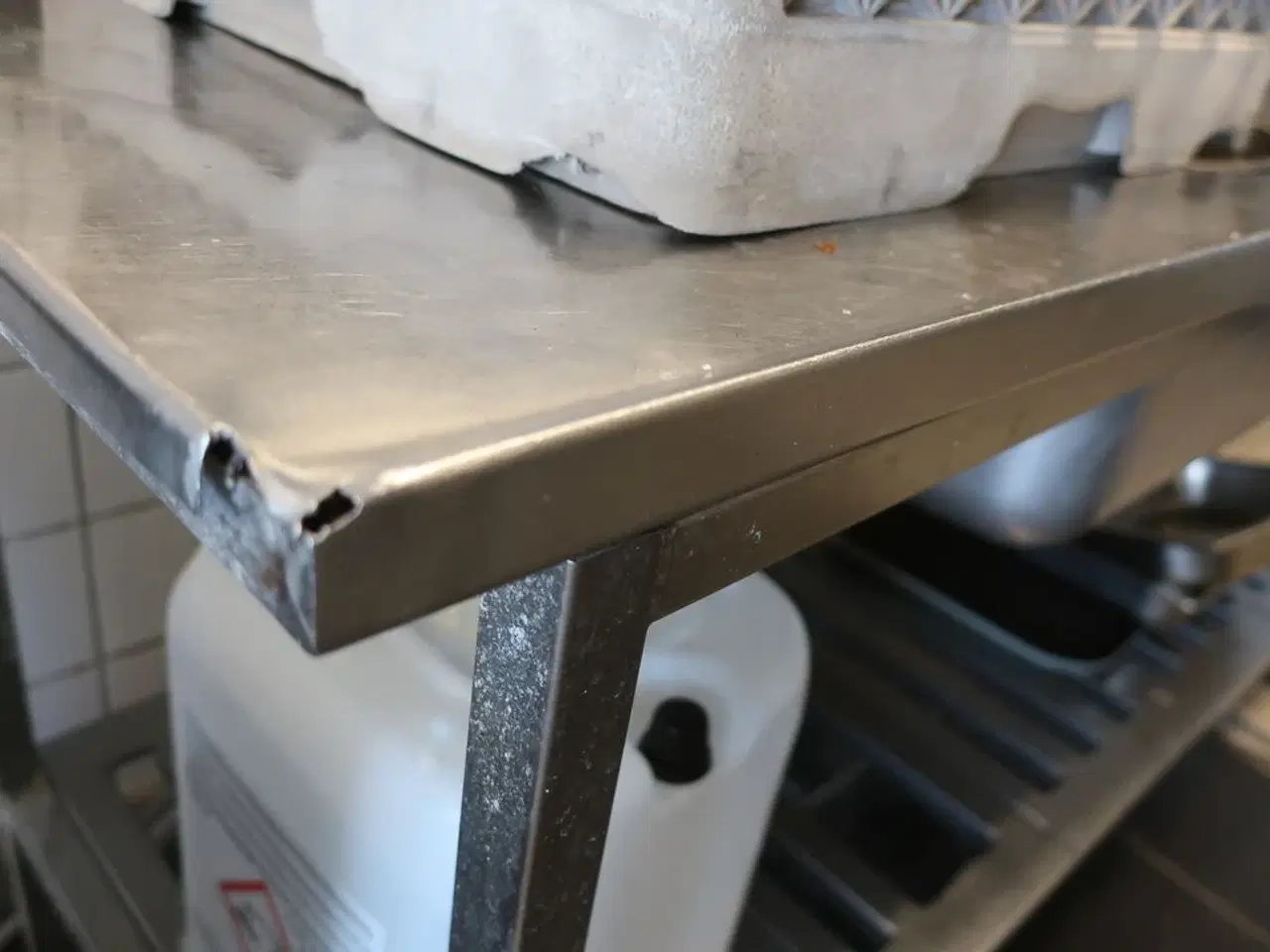 Billede 7 - Vaskebord med armatur