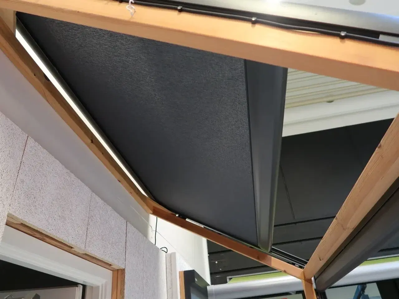 Billede 4 - Elektrisk afskærmning MARKILUX