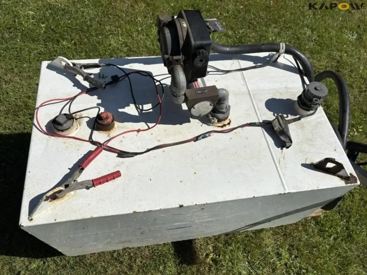 Billede 12 - - - - 300 liter olietank med el pumpe
