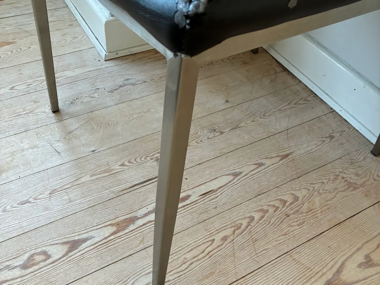 Billede 4 - 8 spisebordstole i forskellige stand