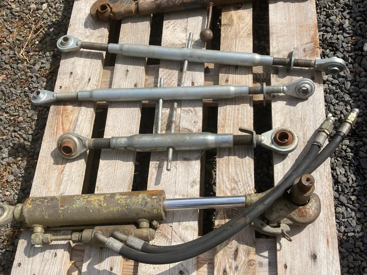 Billede 1 - Topstænger