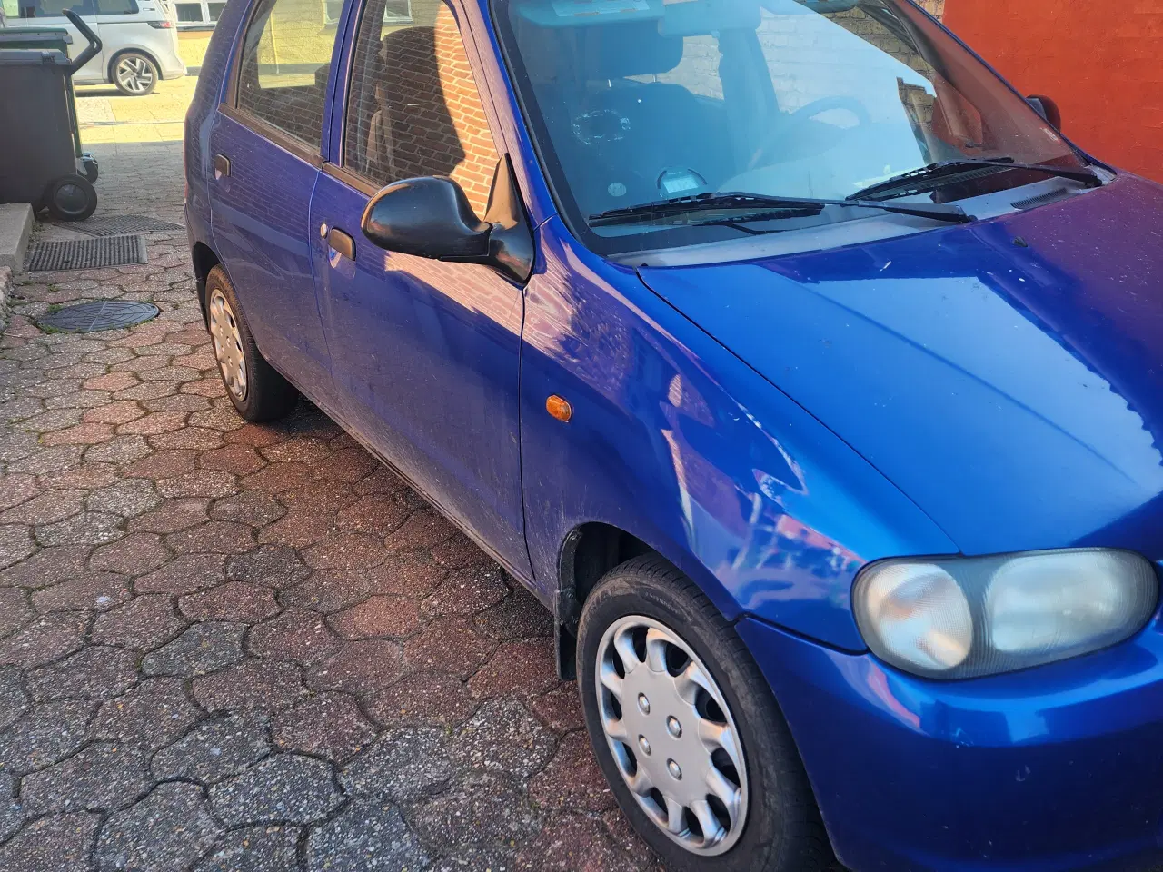 Billede 5 - Brandskadet over 1 år til syn. Sælges for skrot pr