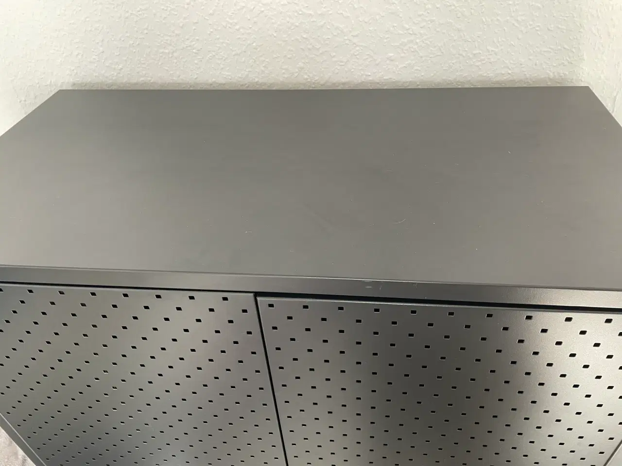 Billede 4 - VIRUM Skab VIRUM 2 låger sort