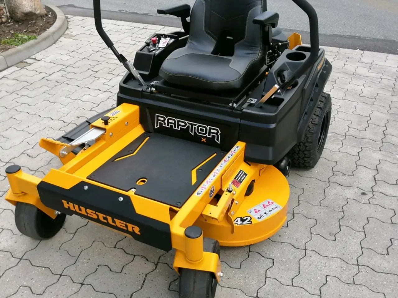 Billede 1 - Hustler Raptor X 42