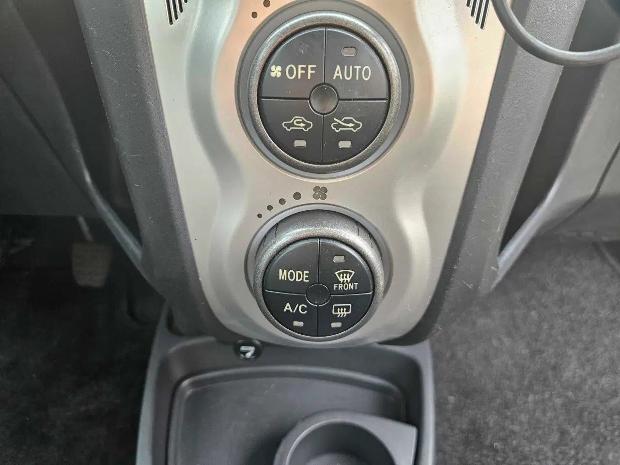 Billede 8 - Toyota Yaris 1,4 4d4