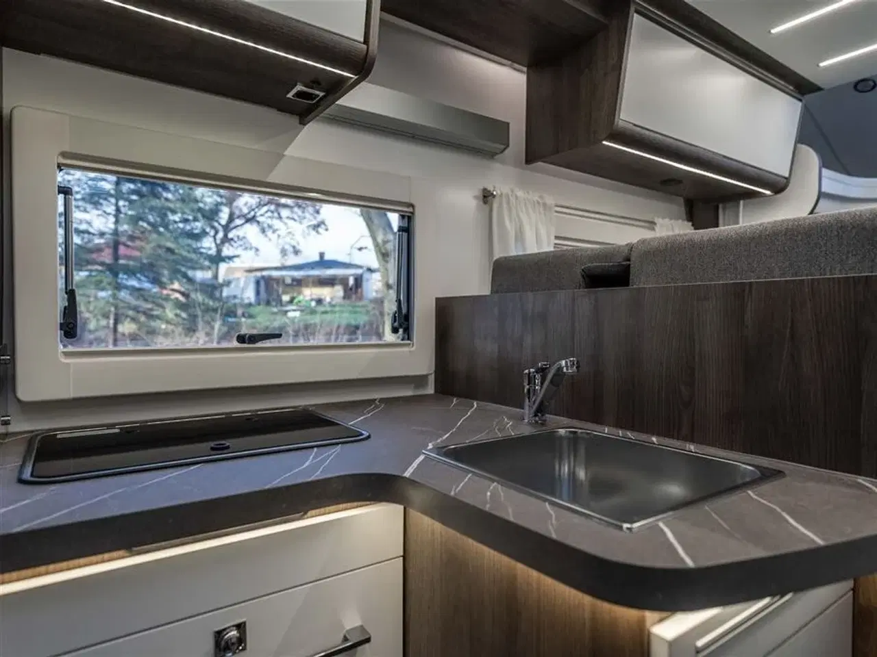 Billede 14 - 2026 - Benimar Tessoro T463