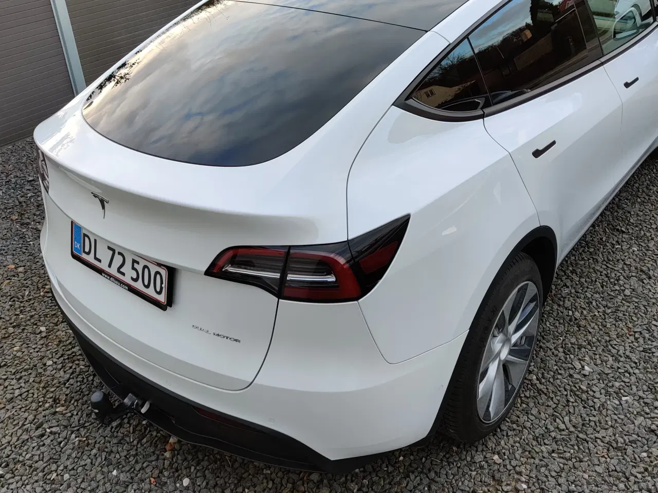 Billede 1 - Tesla Y m/træk AWD 5 D Long Range 