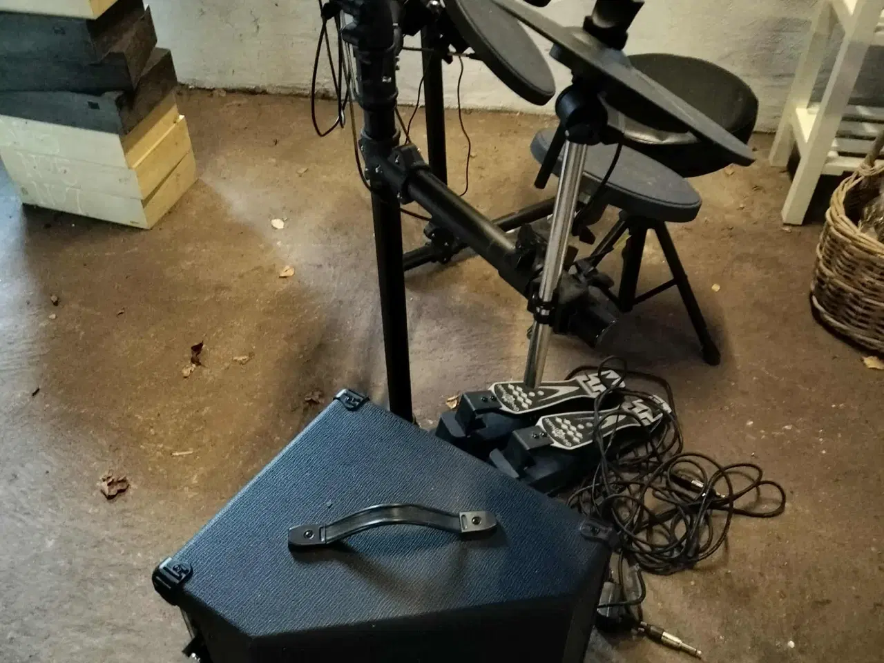 Billede 3 - Elektronisk trommesæt med stol