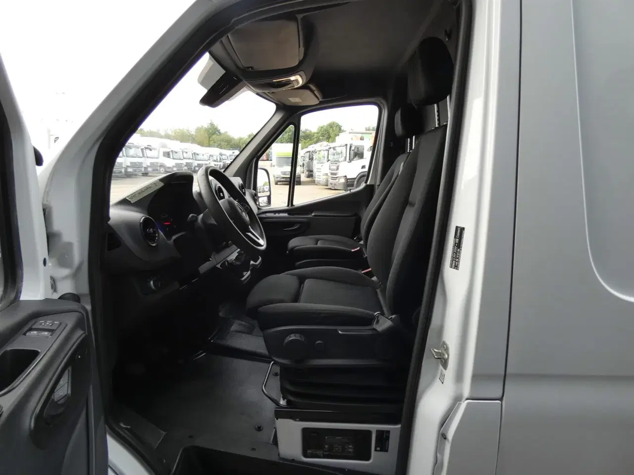 Billede 6 - Mercedes-Benz Sprinter 316 2,1 CDI A2 H2 RWD 163HK Van 6g