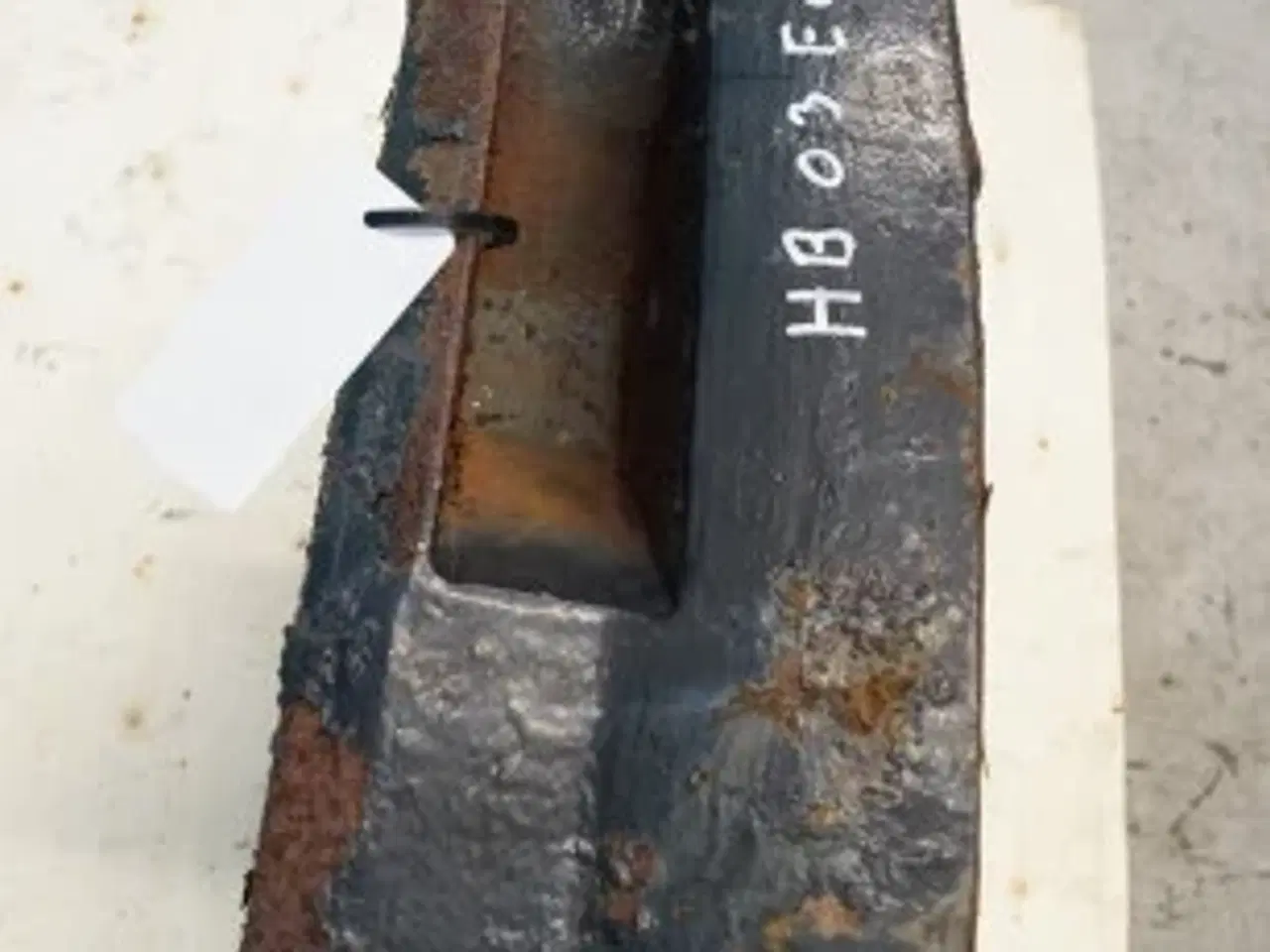 Billede 6 - New Holland TG285 Vægtklods Base 446069A1