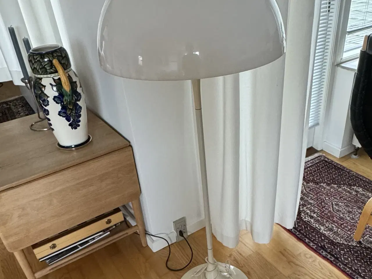 Billede 1 - Panthella standerlampe fra Louis POulsen