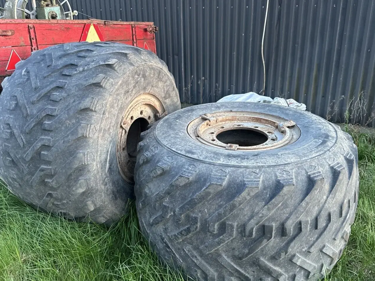 Billede 1 - Goodyear 48x3100-20. Prisen er for 2 stk.