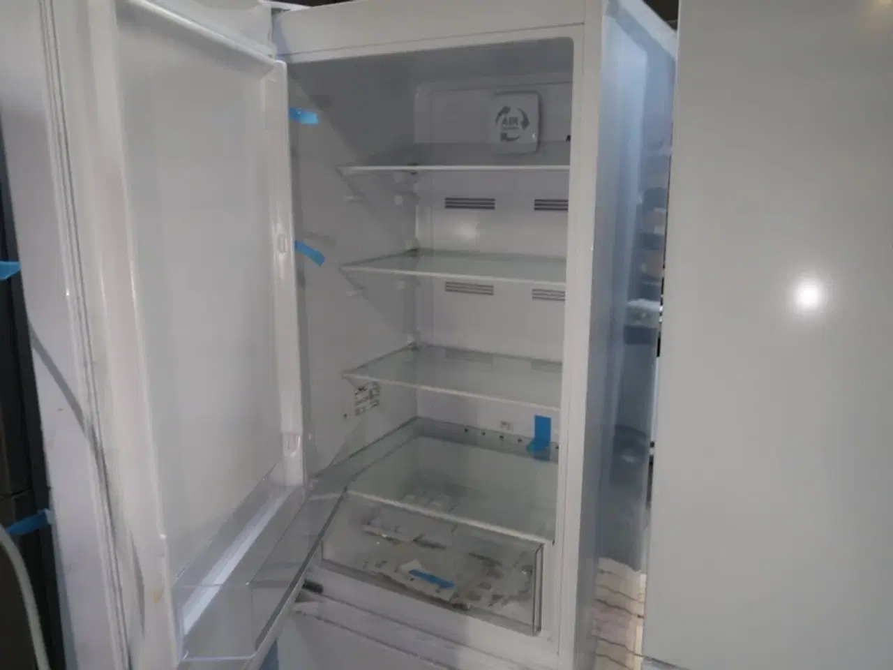 Billede 2 - Køle/fryseskab GRAM KF 411864 N/1