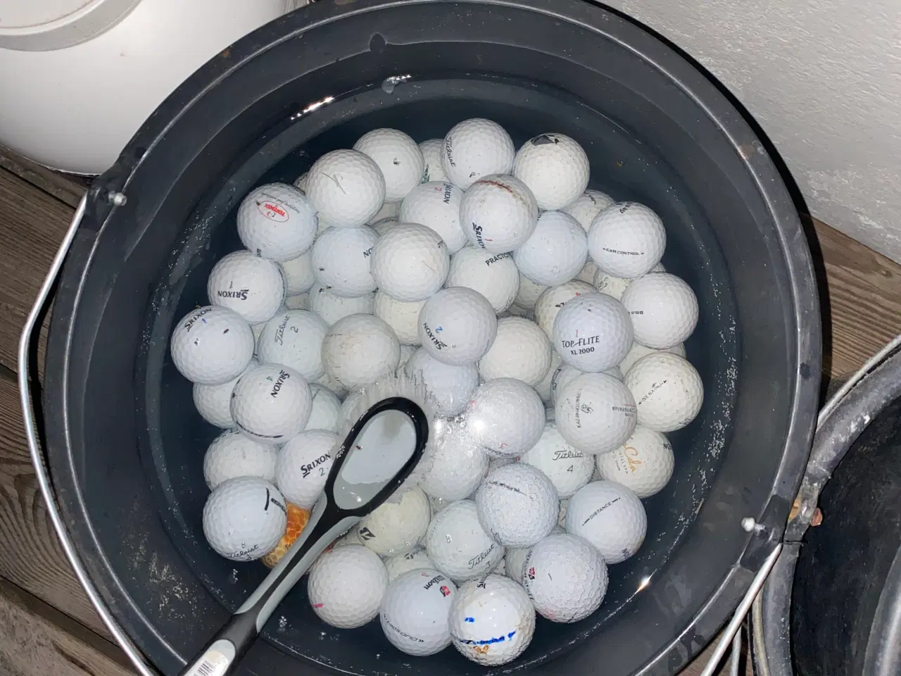 Billede 1 - Golfbolde vasket uden revner
