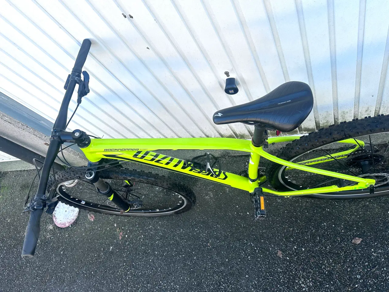 Billede 3 - 🎄🌲Specialized Rockhopper MTB – str. M (47 cm)