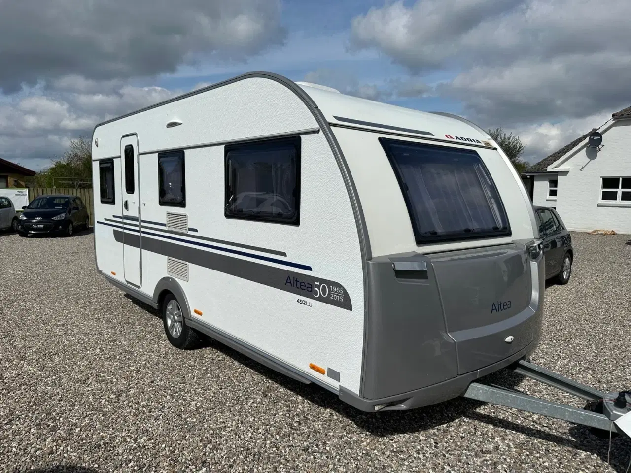 Billede 1 - Adria Altea 492 LU  