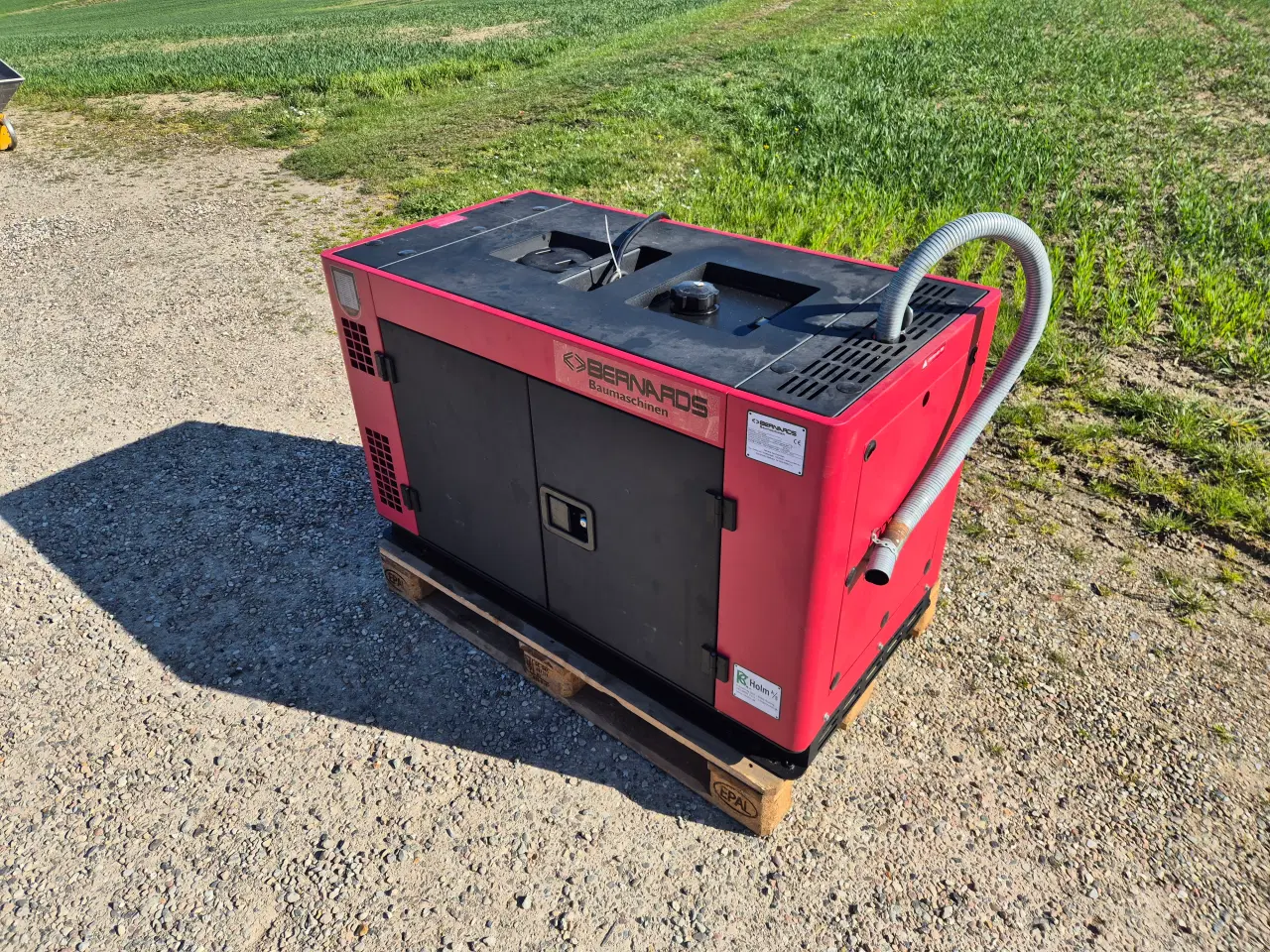 Billede 1 - Bernards RC13000 Generator - Defekt.