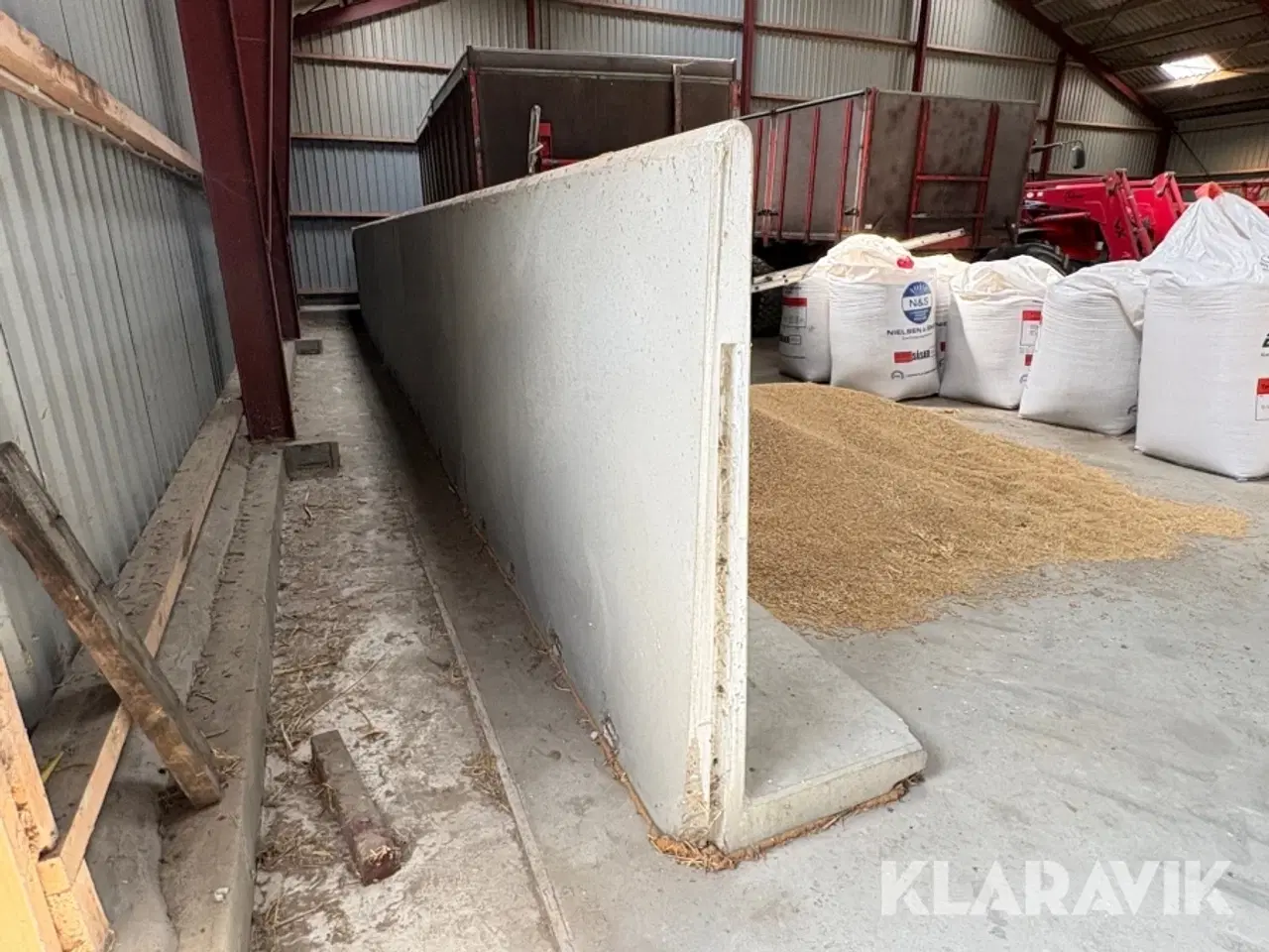 Billede 3 - Beton skillevægge Give Elementer - 45 m i alt, 19 styk