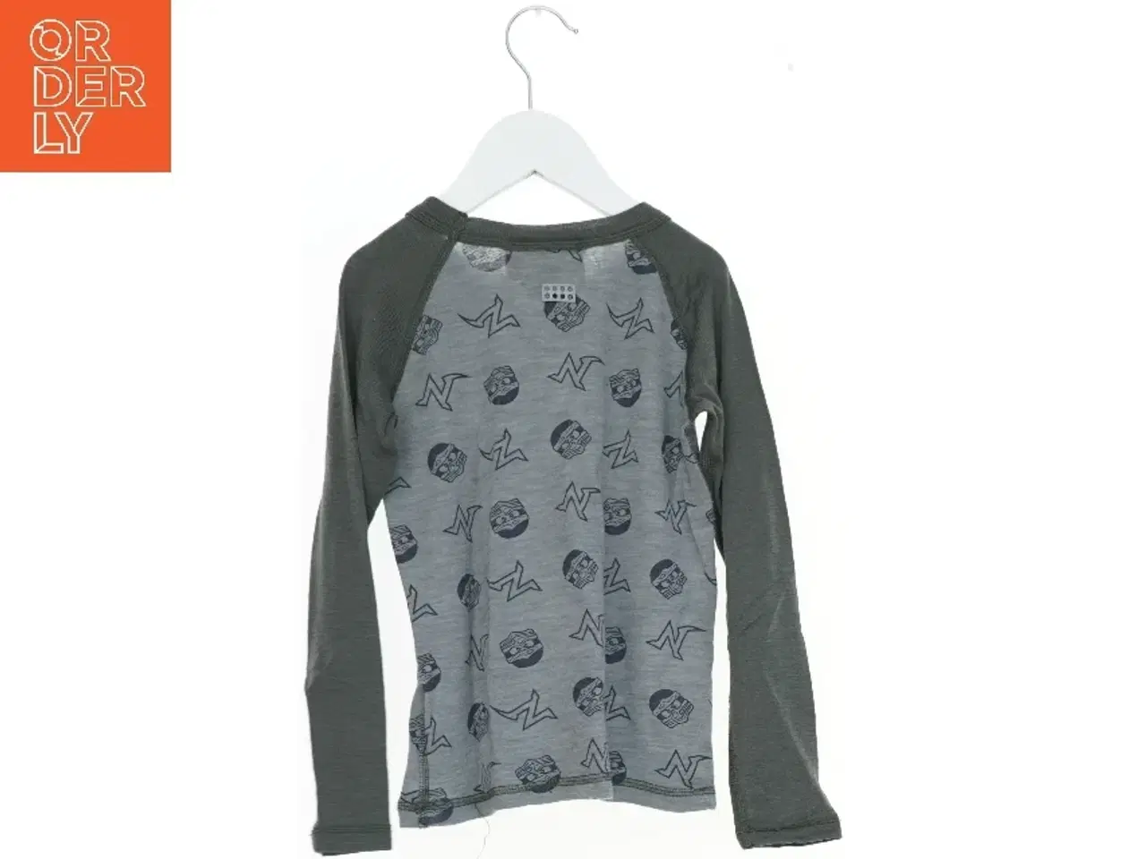 Billede 2 - Langærmet trøje med mønster fra Lego (str. 116)