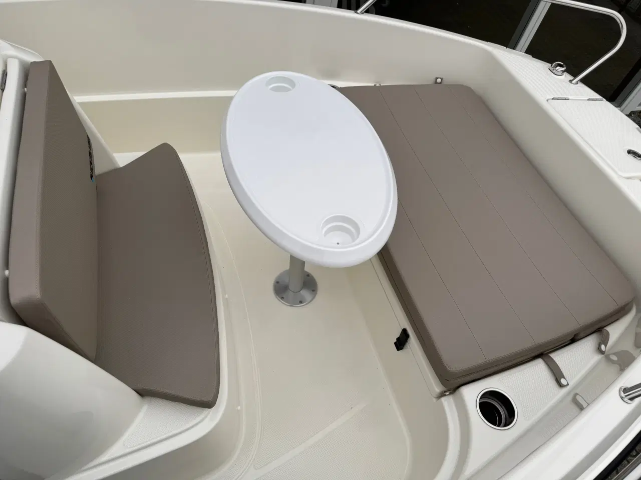 Billede 11 - Quicksilver Activ 555 Open med 100 hk Mercury-EFI CT 4 takt med flot udstyr