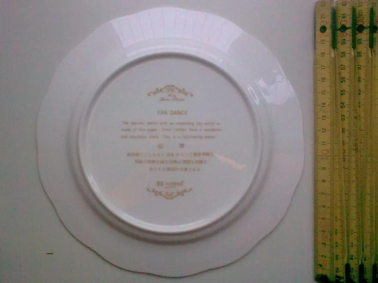 Billede 14 - Kina tallerken håndmalet m guld & sommerfugl