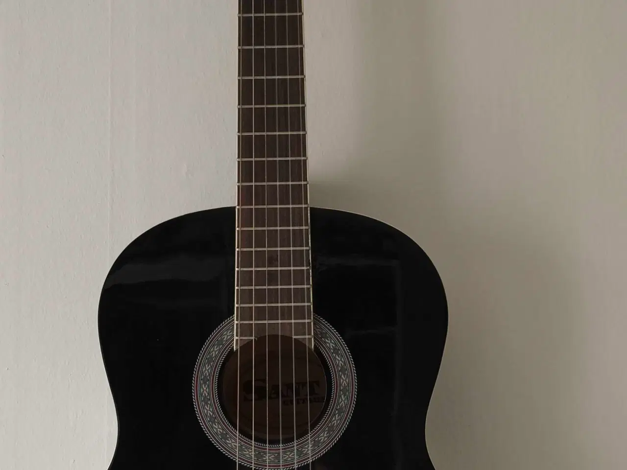 Billede 1 - Saint guitar i sort