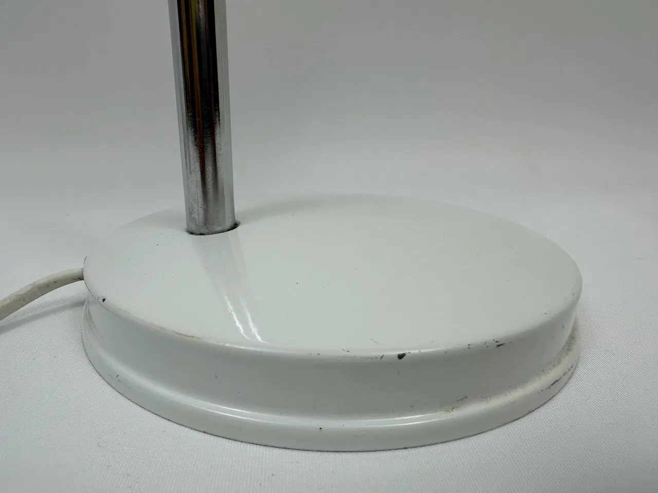 Billede 3 - Retro bordlampe, Hvid