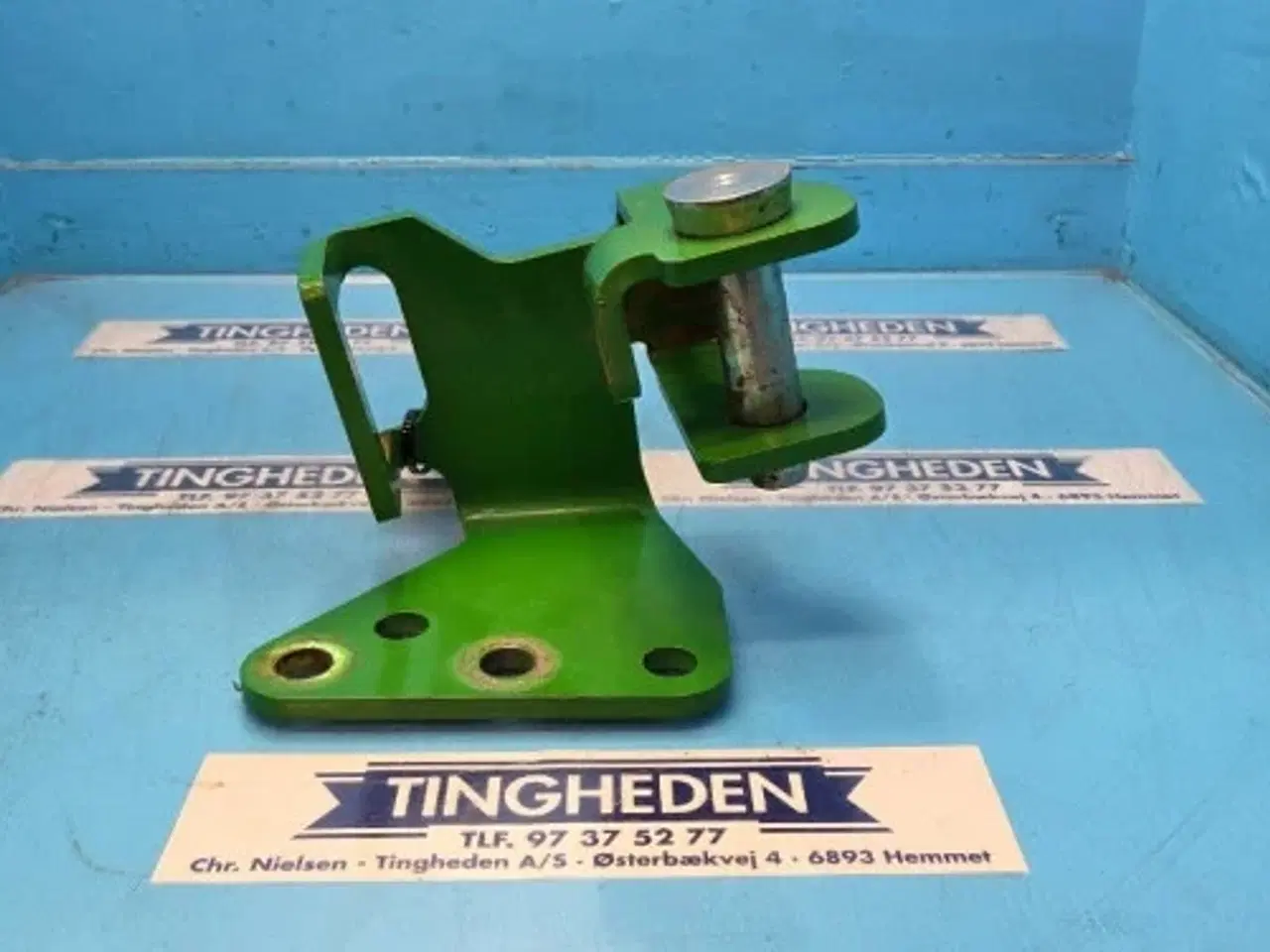 Billede 1 - John Deere 6R Træk Beslag L216956