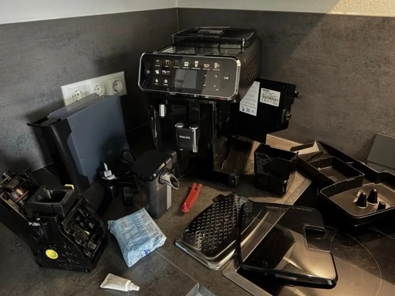 Billede 2 - Phillips 5400 series fuldautomatisk kaffemaskine