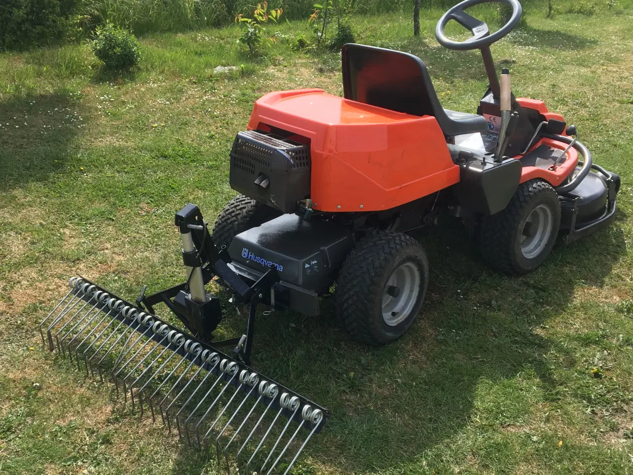 Billede 10 - Husgvarna Frontklipper  Knækstyret 