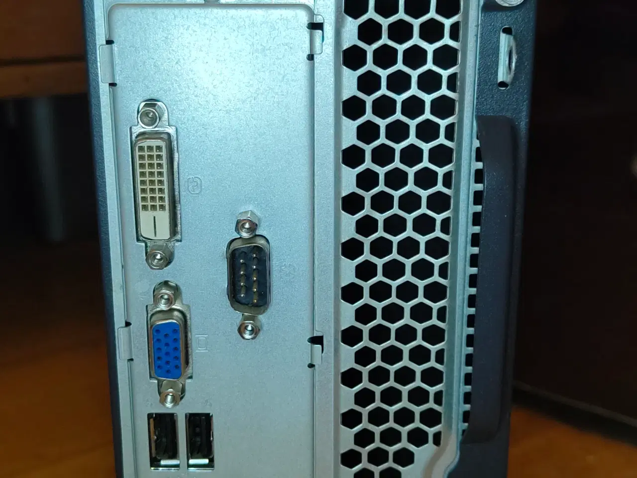 Billede 2 - Lenovo ThinkCentre E72, i7-3770s, 8GB, 256GB SSD