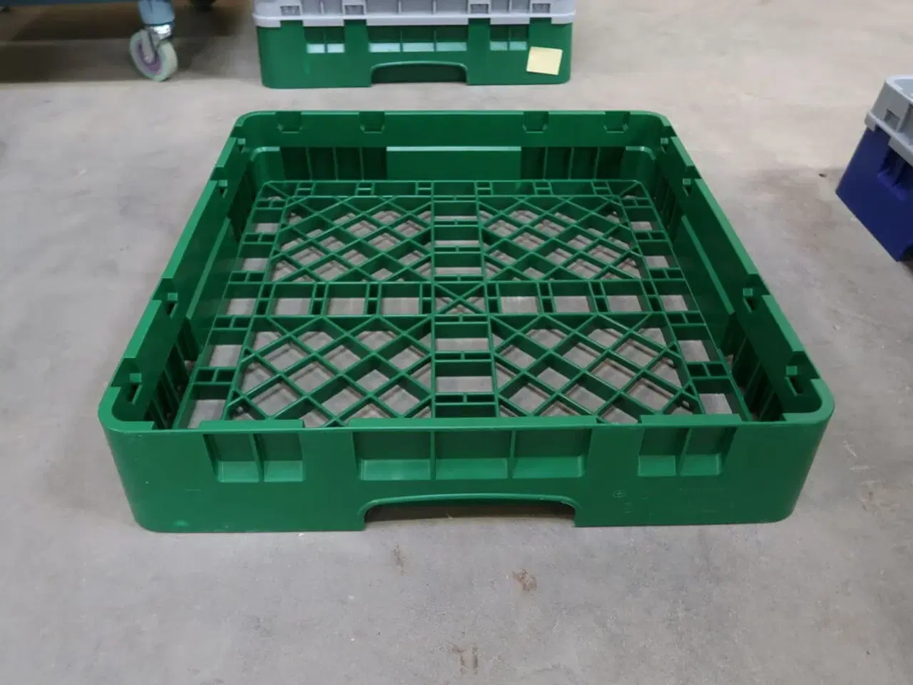 Billede 7 - Lav kurvevogn med 8 stk. opvaskebakker