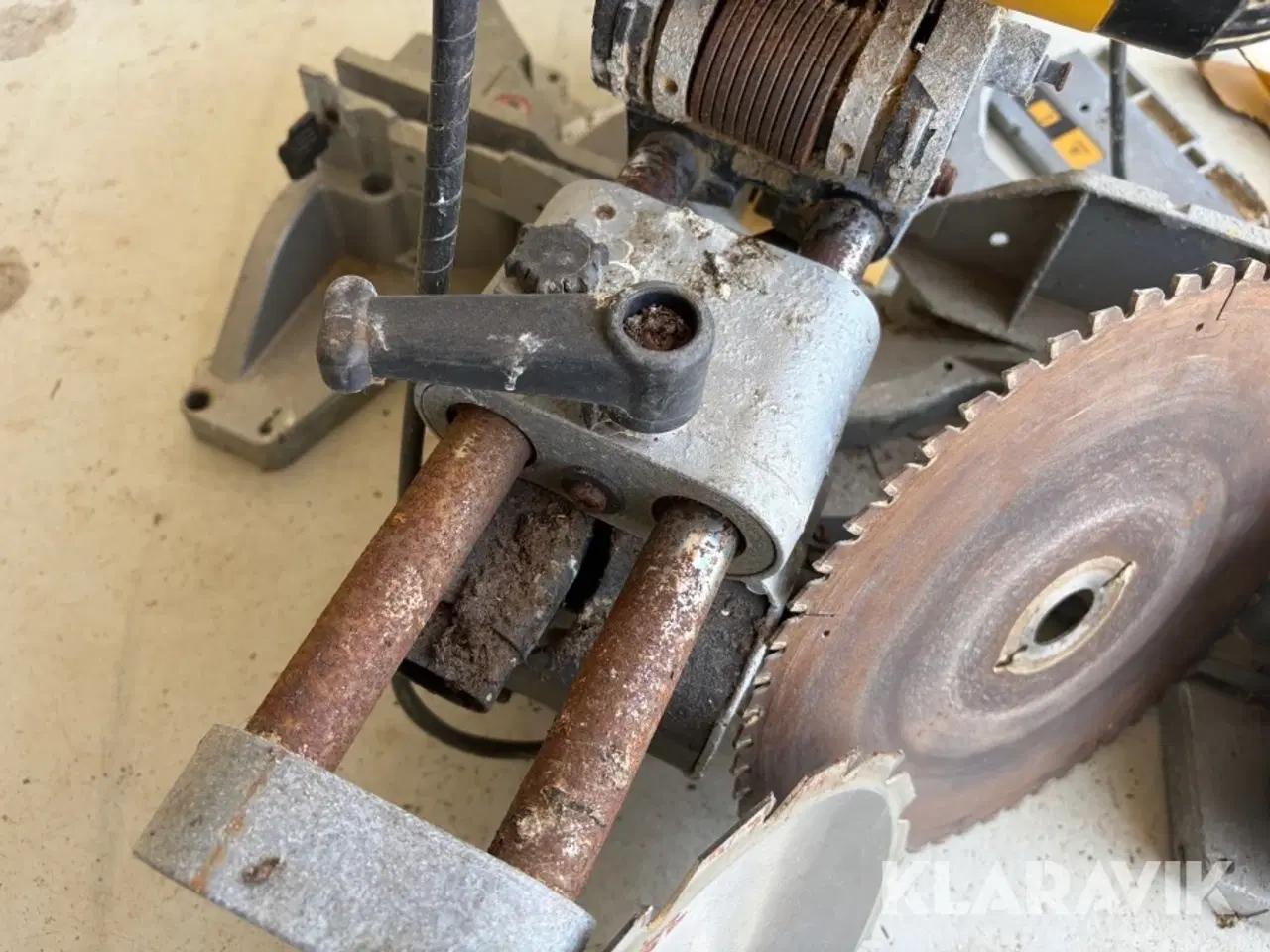 Billede 5 - Kap-/gæringssav DeWalt DW718