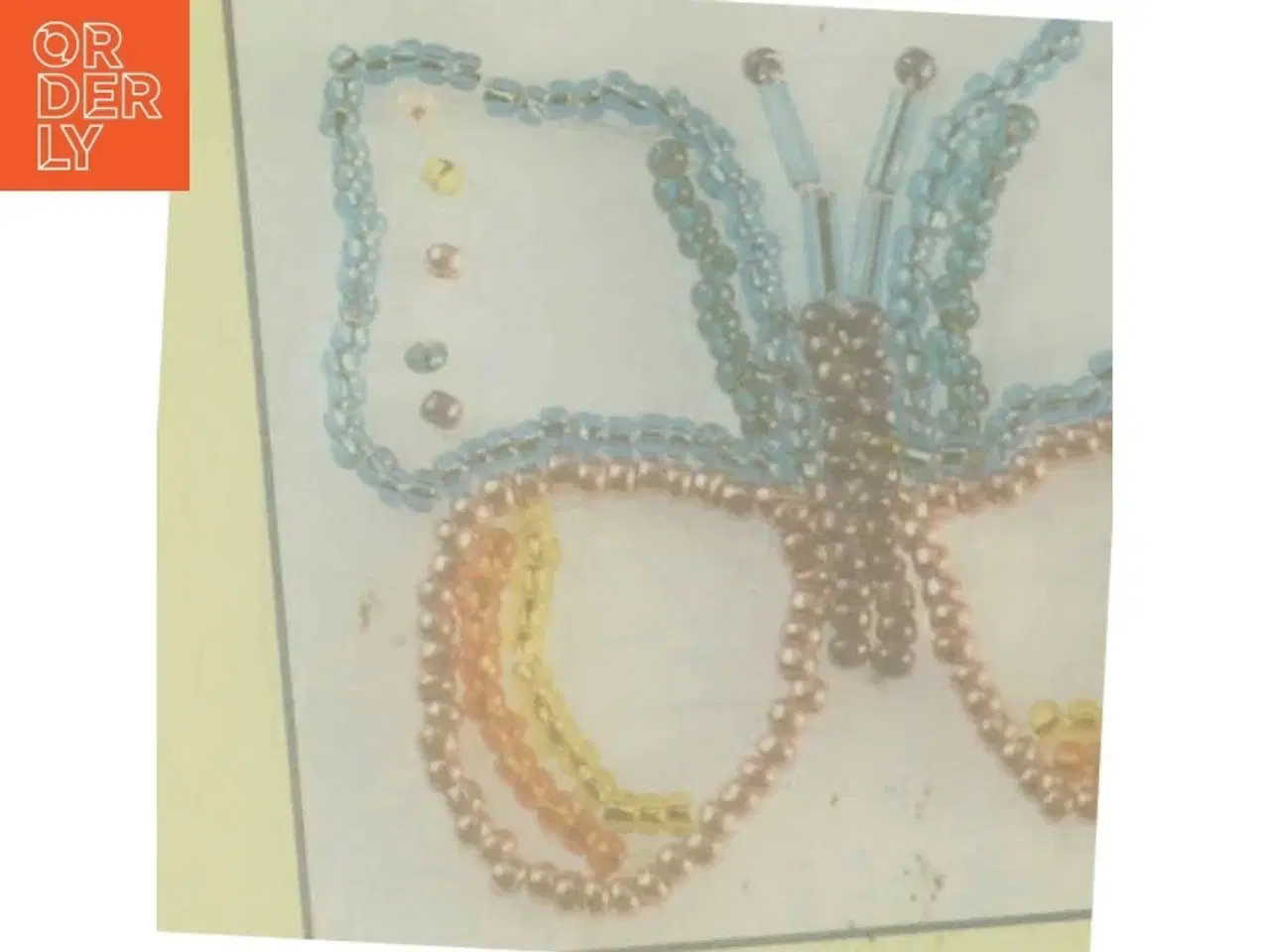 Billede 3 - Perlepynt på metaltråd : smykker & anden pynt med perler, pailletter, fjer & metaltråd af Birgitte Breuning (Bog)