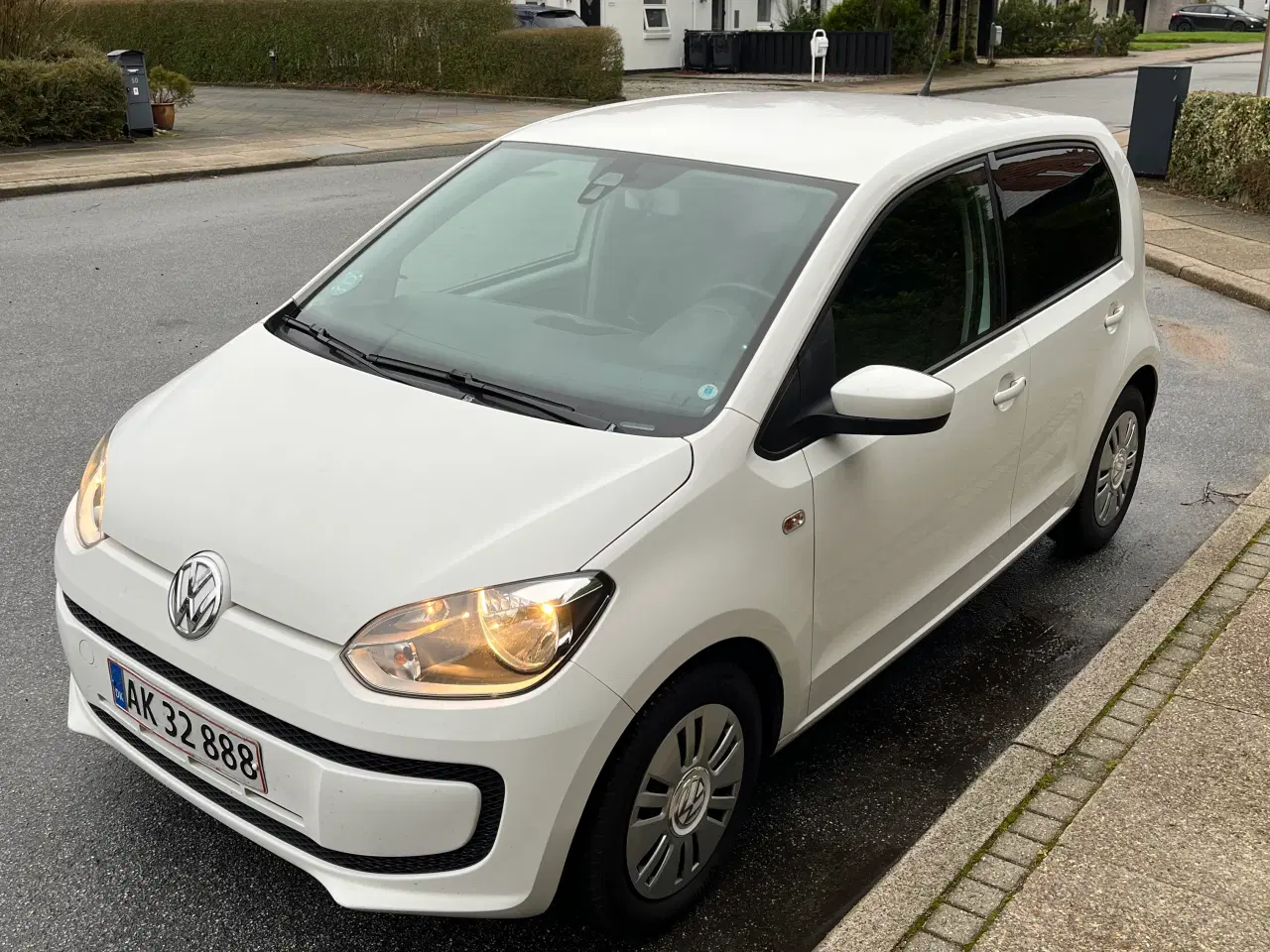 Billede 2 - Flot og velholdt VW UP!