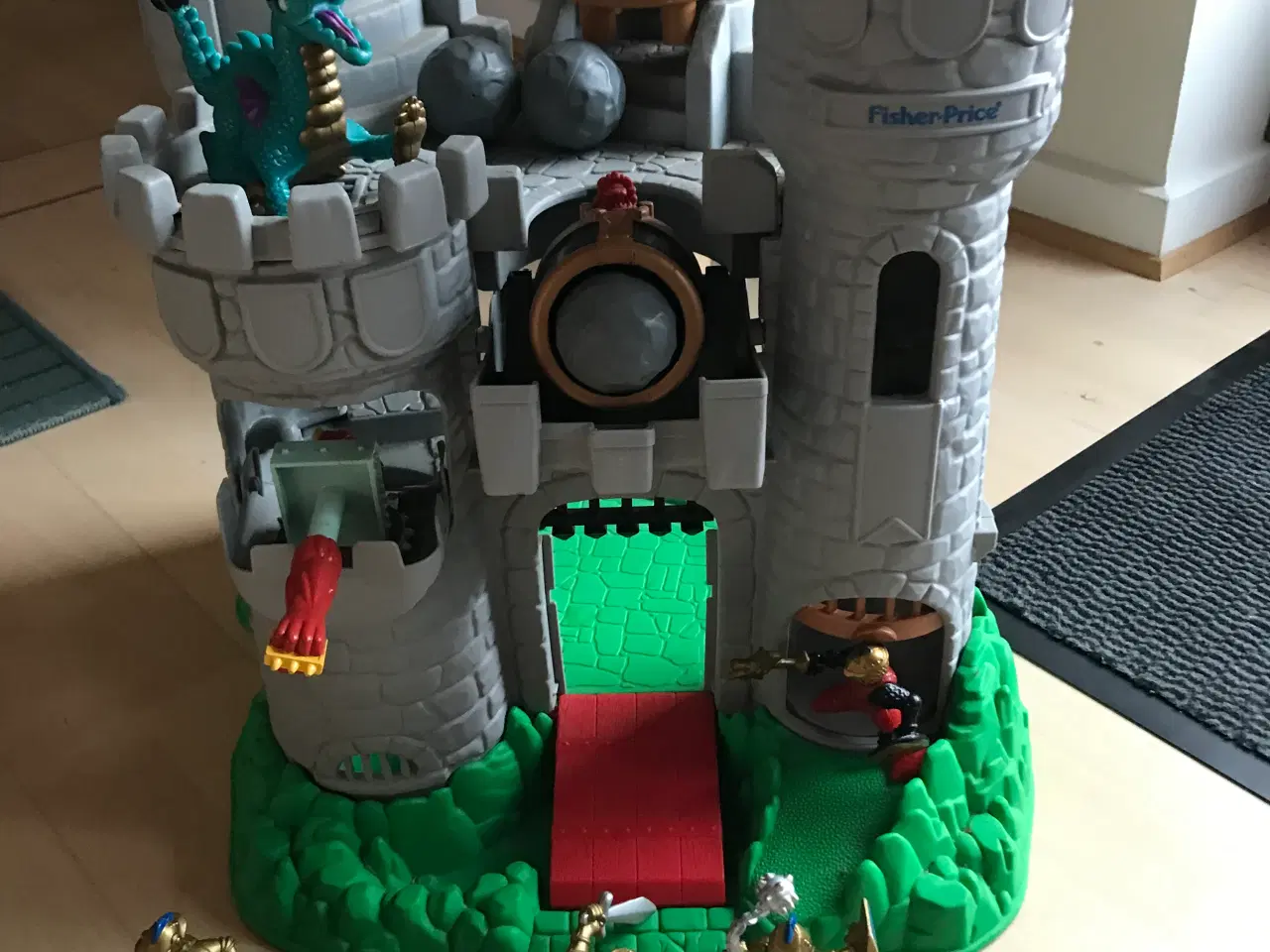 Billede 1 - DrageBorg og tårn