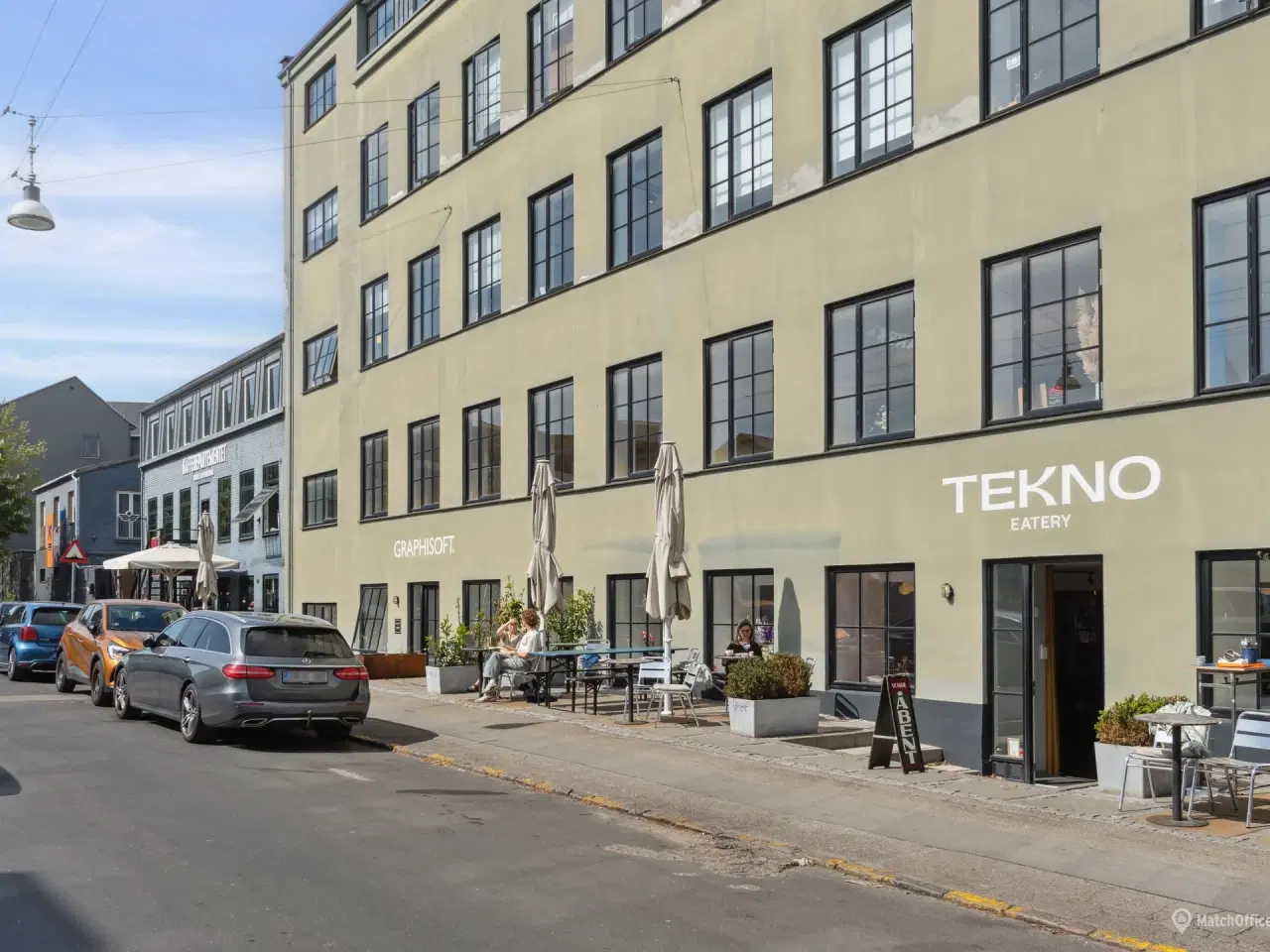 Billede 15 - Gennemført kontordomicil med rå detaljer